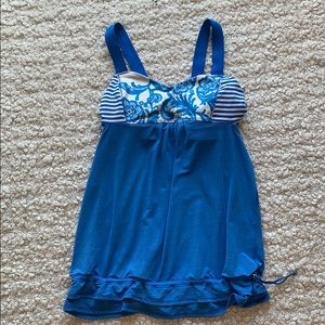 lululemon blue and white tank
